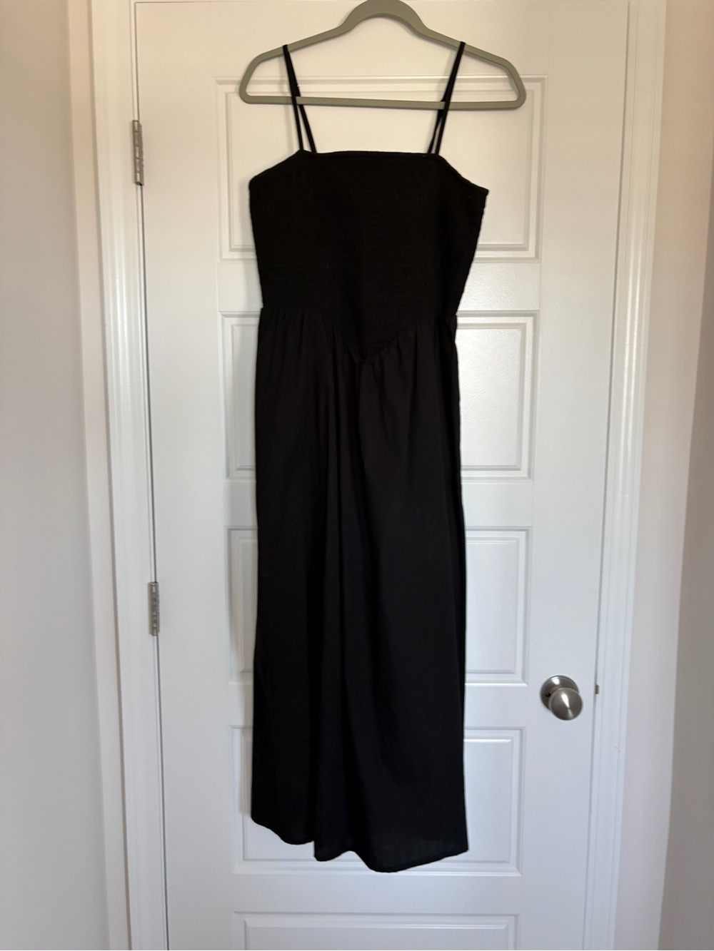 NWOT. Sincerely Jules. Black Spaghetti-Strap Maxi Dress